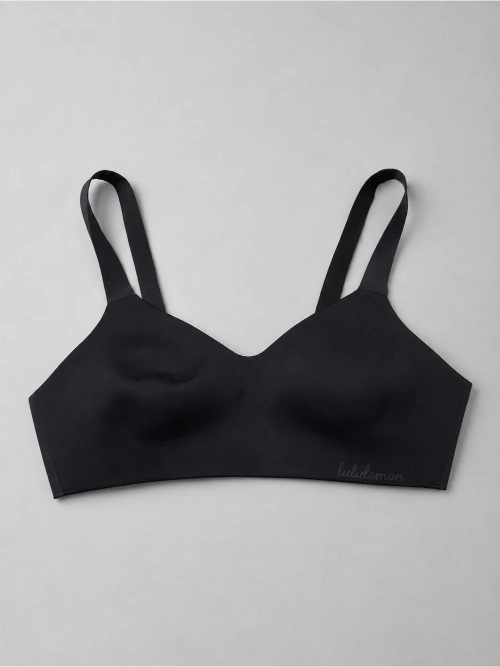 Lululemon Women's Black Sports Bra C34 - Supportive Athletic Activewear